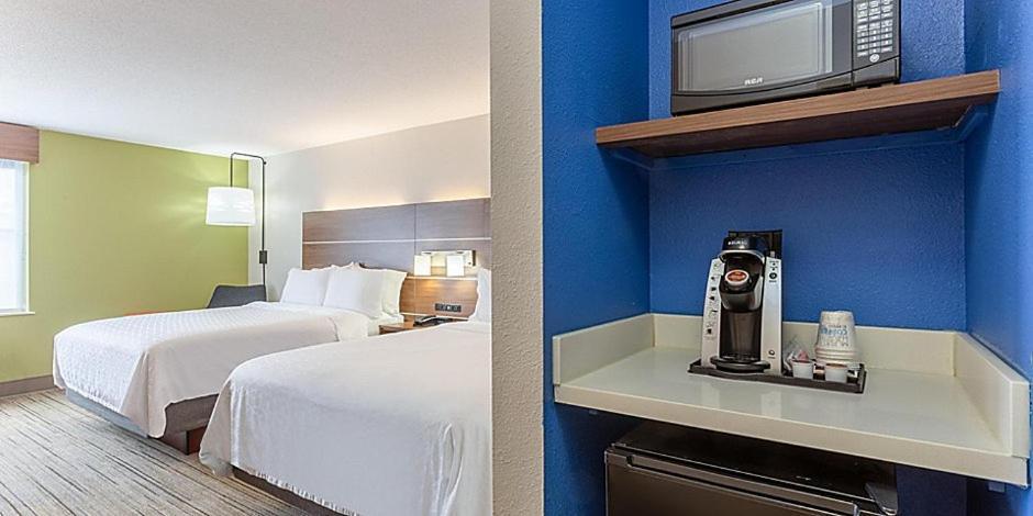 Hotel Express & - South By Ihg Kokomo