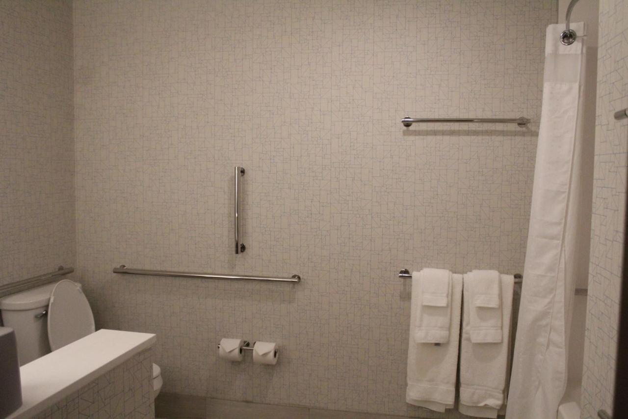 Hotel Express & - South By Ihg